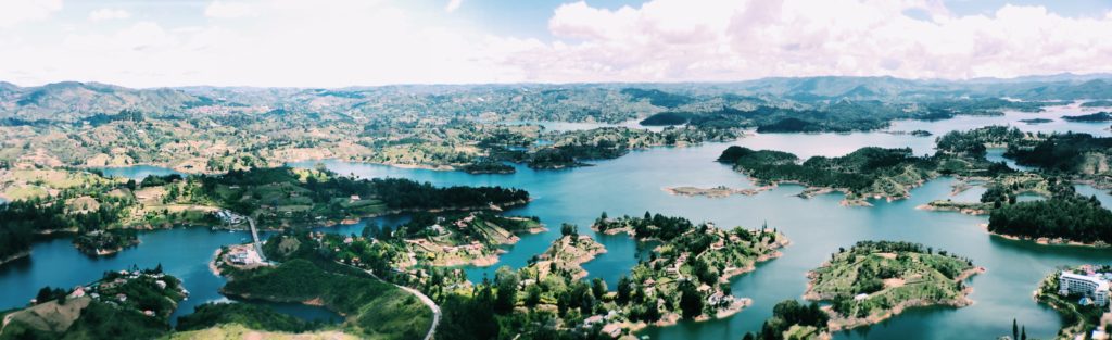 I can't stop with the pics of Guatape 